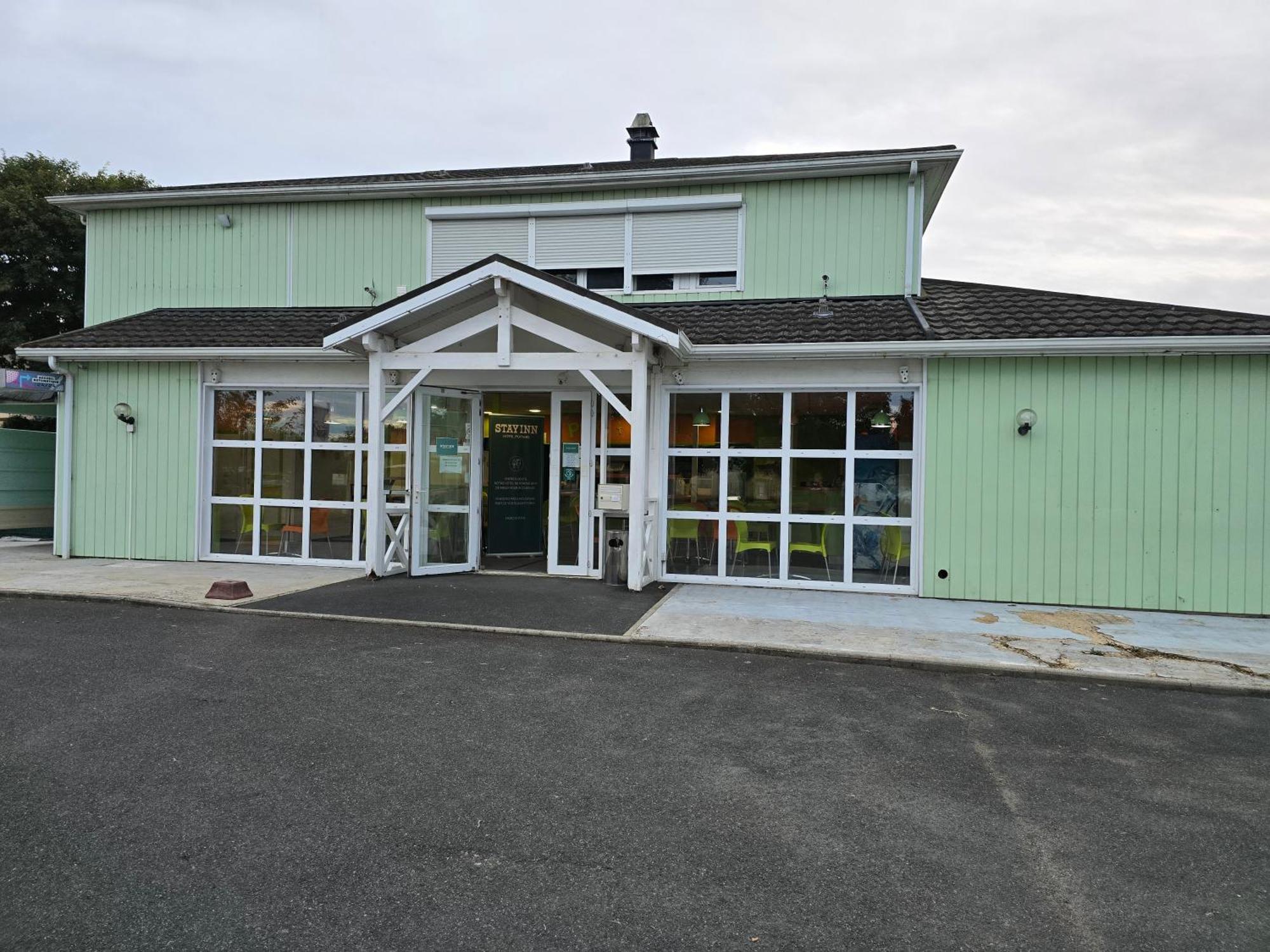 Brit Hotel Essentiel Poitiers Gare Du Futuroscope Jaunay-Clan Ngoại thất bức ảnh