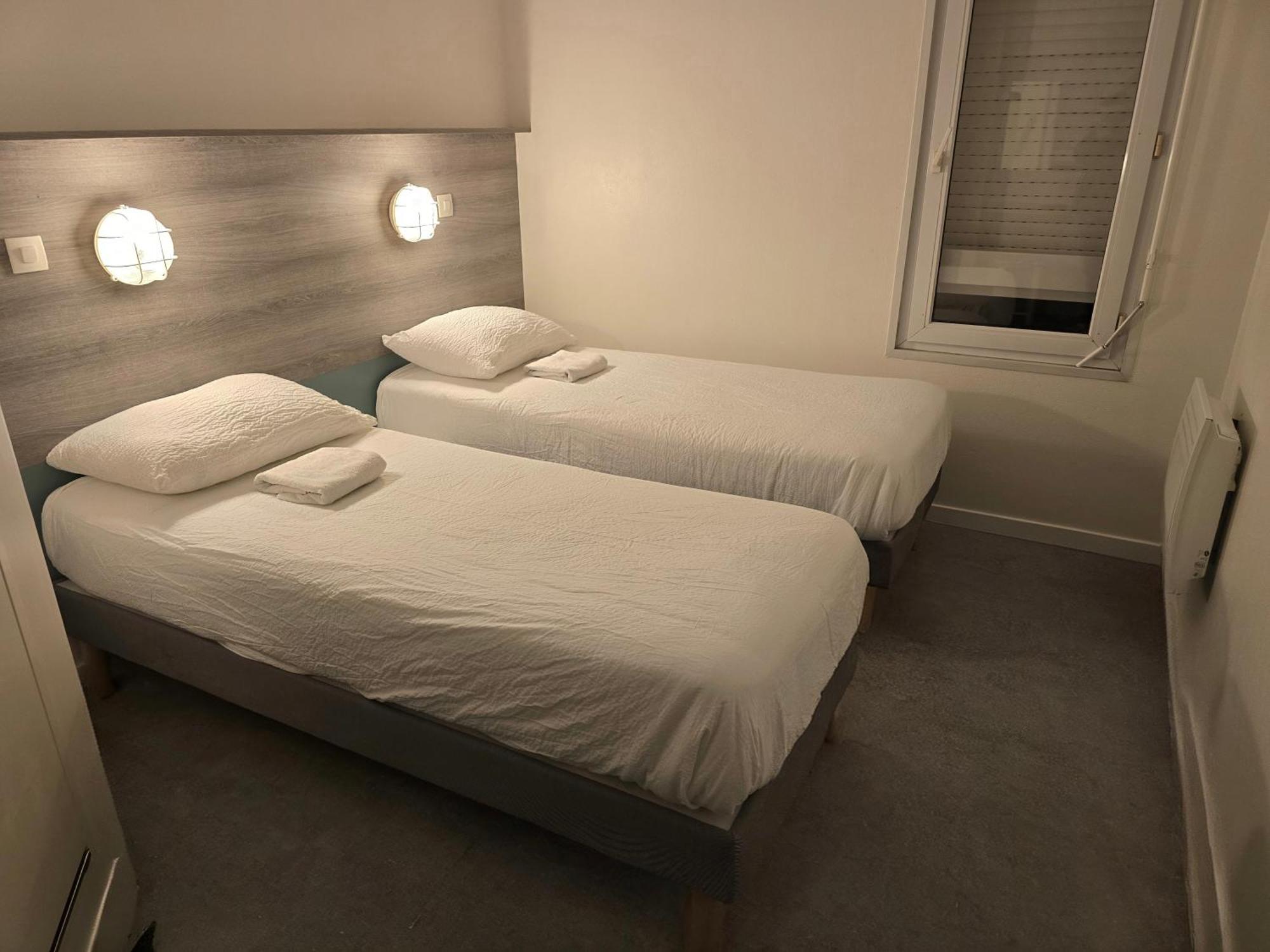 Brit Hotel Essentiel Poitiers Gare Du Futuroscope Jaunay-Clan Ngoại thất bức ảnh