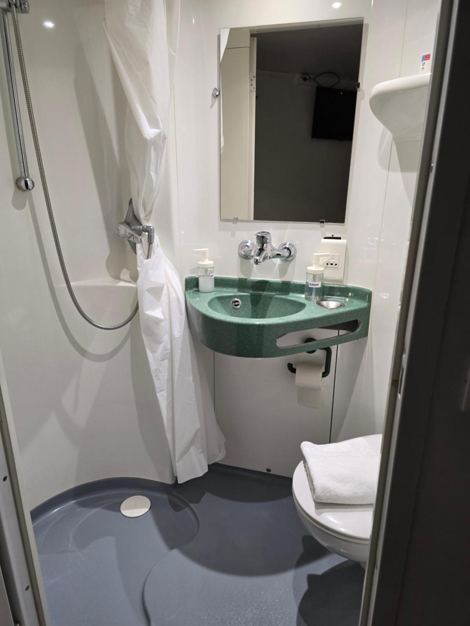 Brit Hotel Essentiel Poitiers Gare Du Futuroscope Jaunay-Clan Ngoại thất bức ảnh